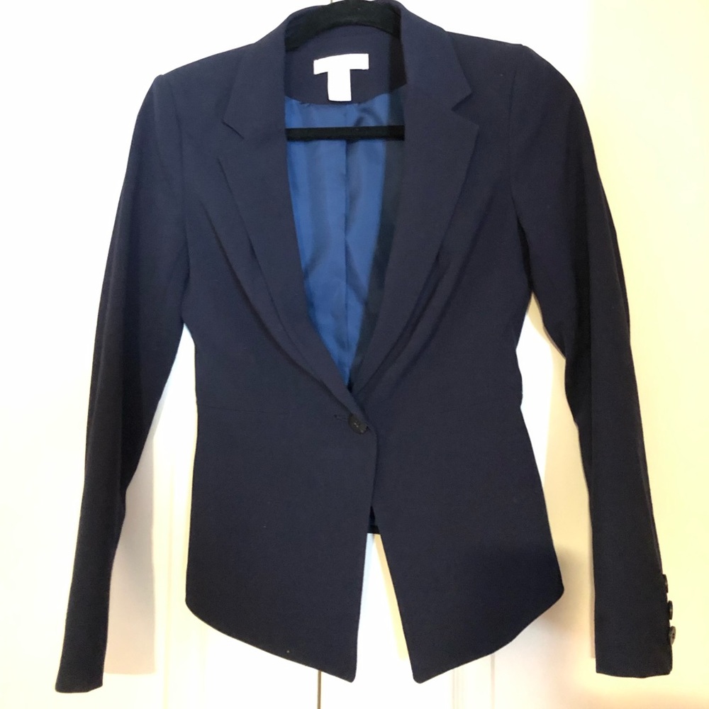 H&M blue blazer.